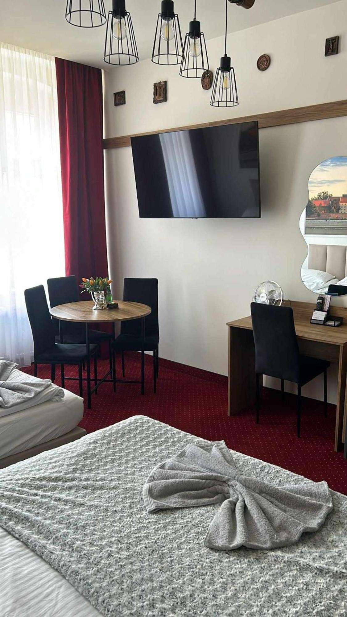 Quick Trip Apartments Torun Exterior photo